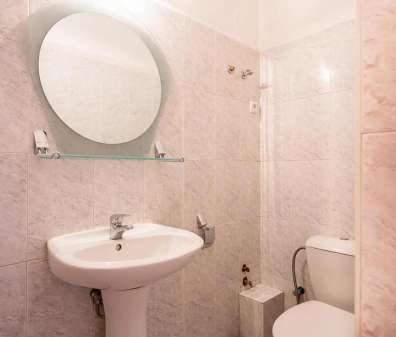 טביליסי Kiwi Apartment גאורגיה
